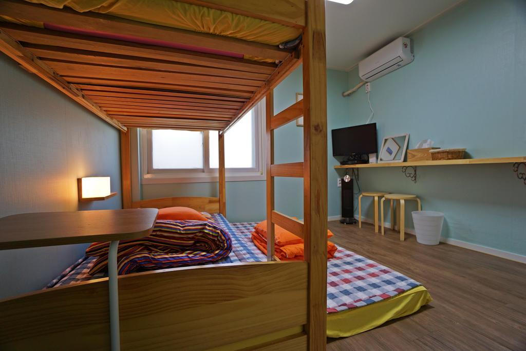 710 Guesthouse Yellow Busan Cameră foto
