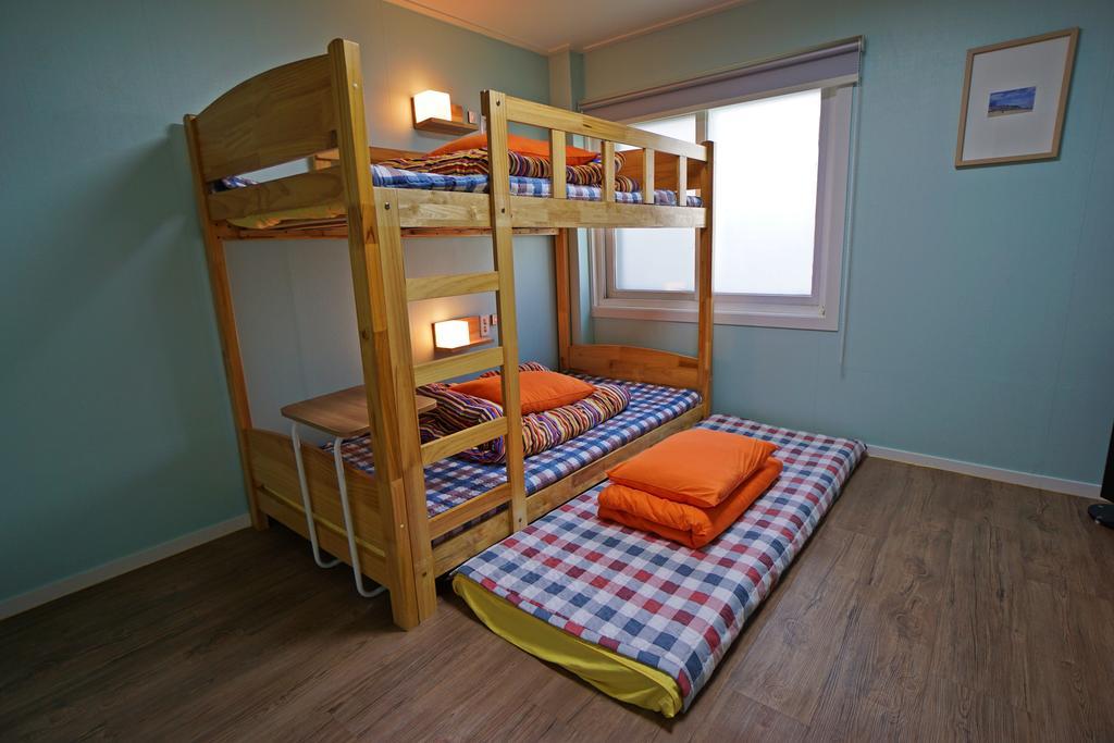 710 Guesthouse Yellow Busan Cameră foto