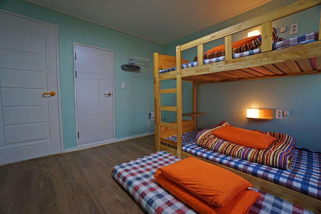 710 Guesthouse Yellow Busan Cameră foto