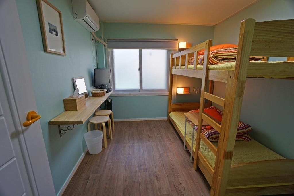 710 Guesthouse Yellow Busan Cameră foto